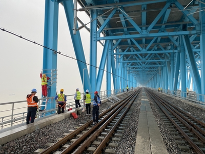 中天科技新型5G漏缆赋能沪苏通长江公铁大桥，实现5G网络全覆盖